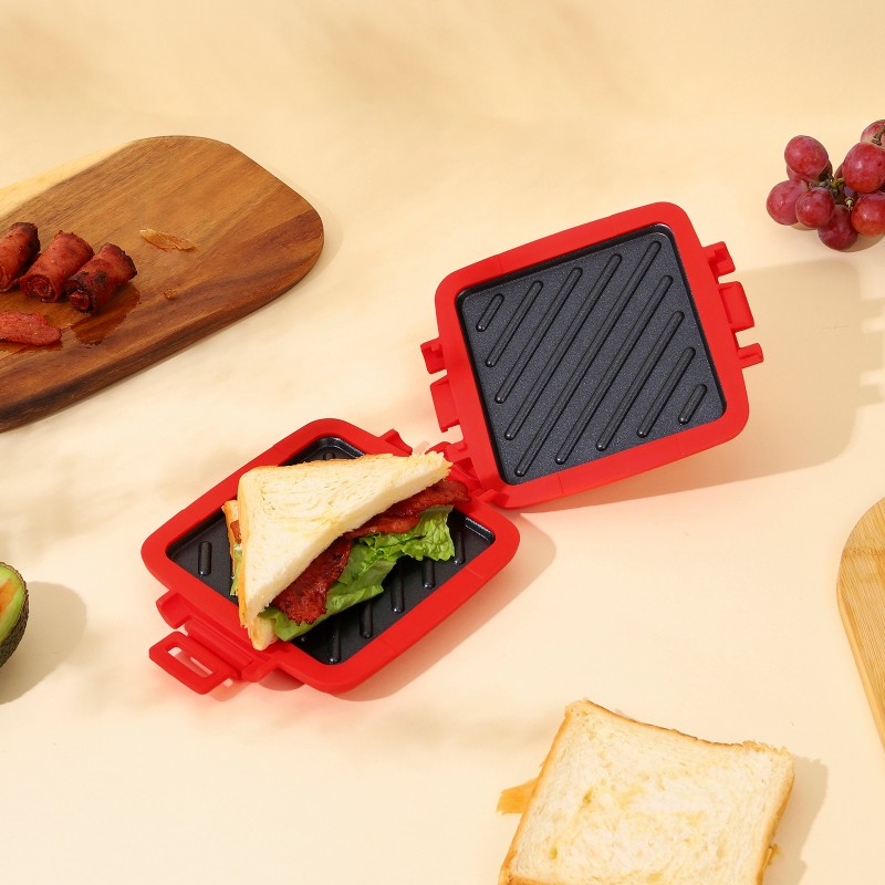Microwave toaster grill tray usage scenario in home kitchen breakfast preparation